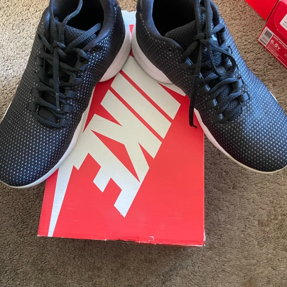 NIKE ROSHE - Picture 3 of 5